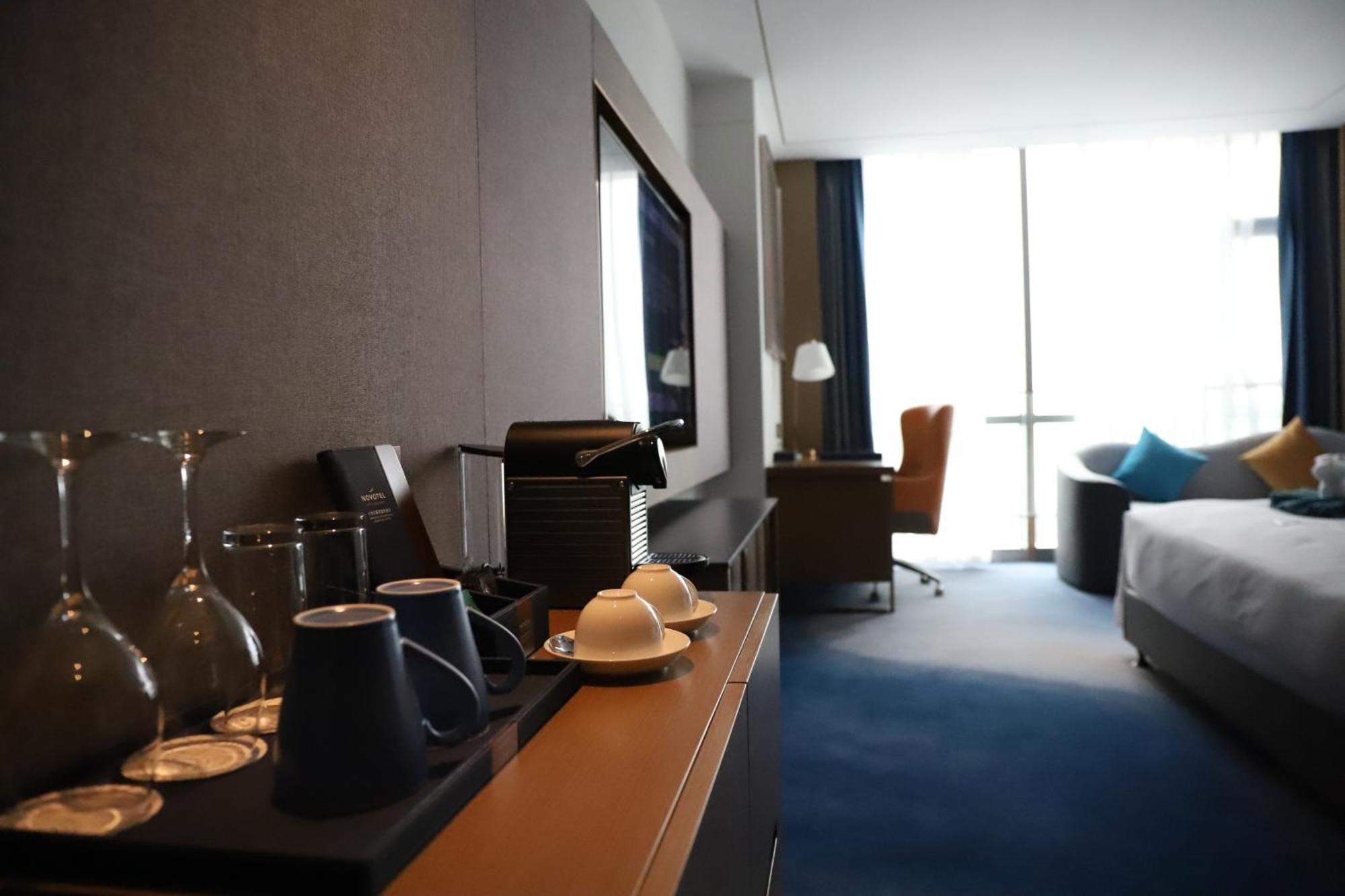 Novotel Changsha International Exhibition Center エクステリア 写真